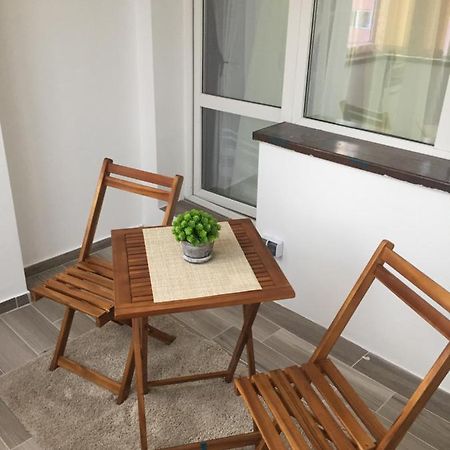 Roby Apartament Bucureşti Exterior foto