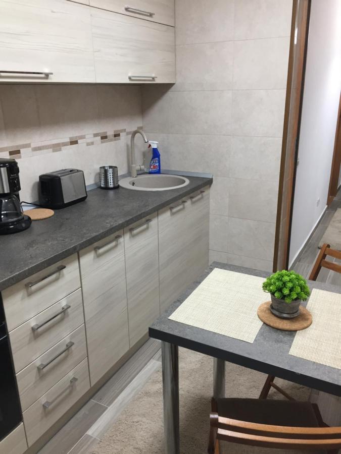 Roby Apartament Bucureşti Exterior foto