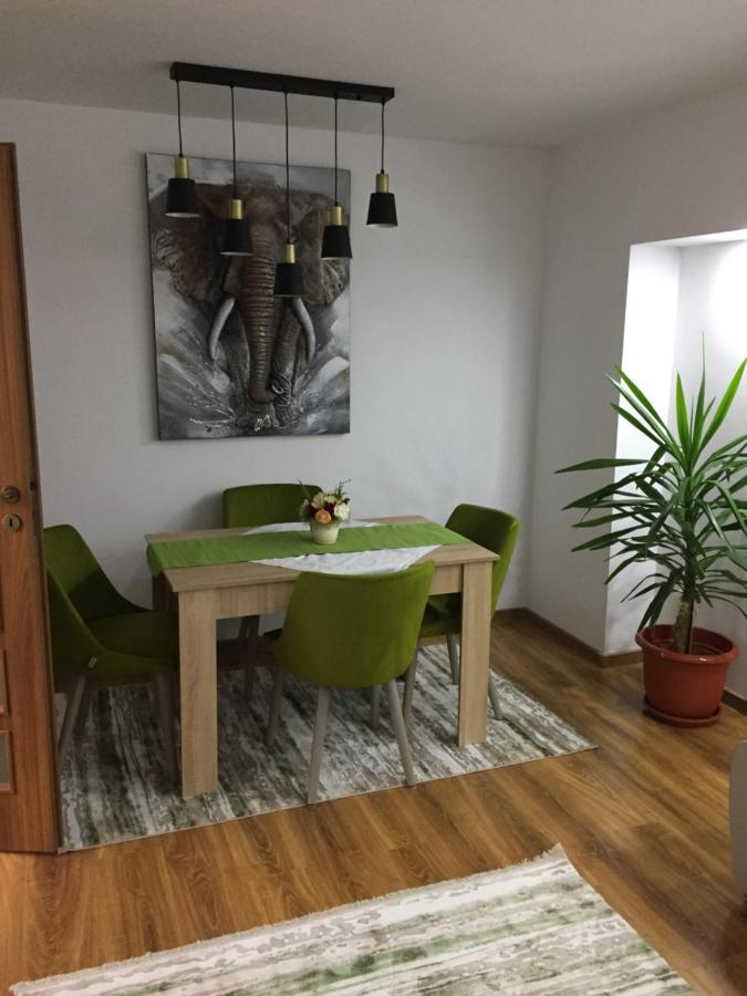 Roby Apartament Bucureşti Exterior foto
