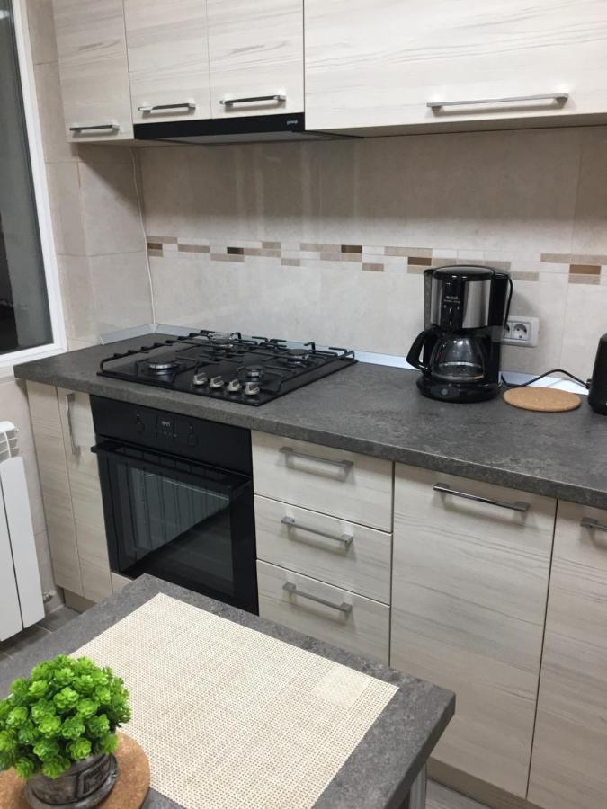 Roby Apartament Bucureşti Exterior foto
